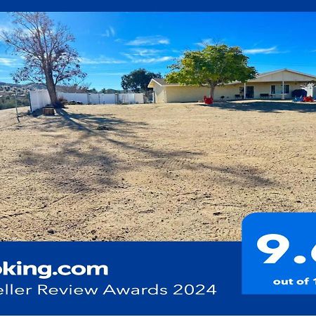 Peaceful Home With Nature Views & Trail Access Yucca Valley Exteriör bild